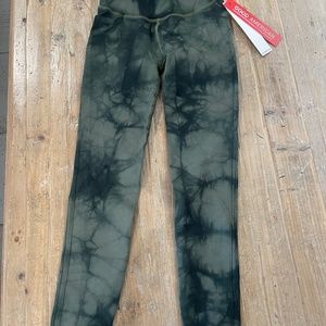 NWT Good American size 00 leggings